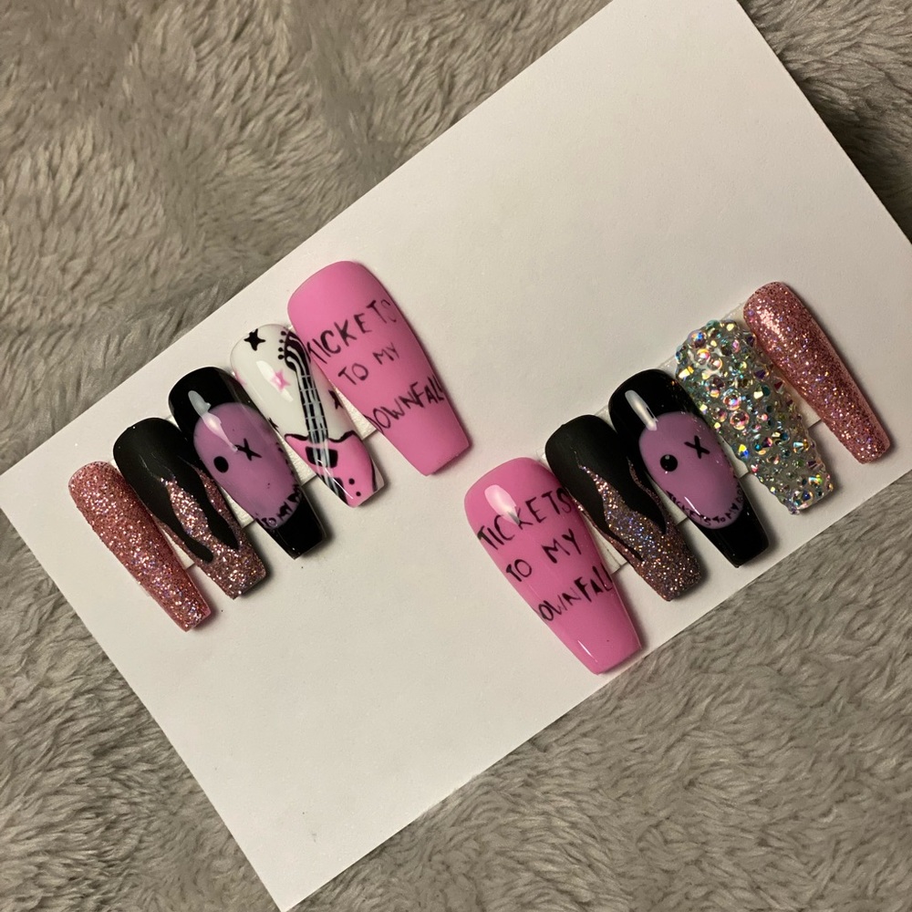 Mgk Press On Nails - image 1